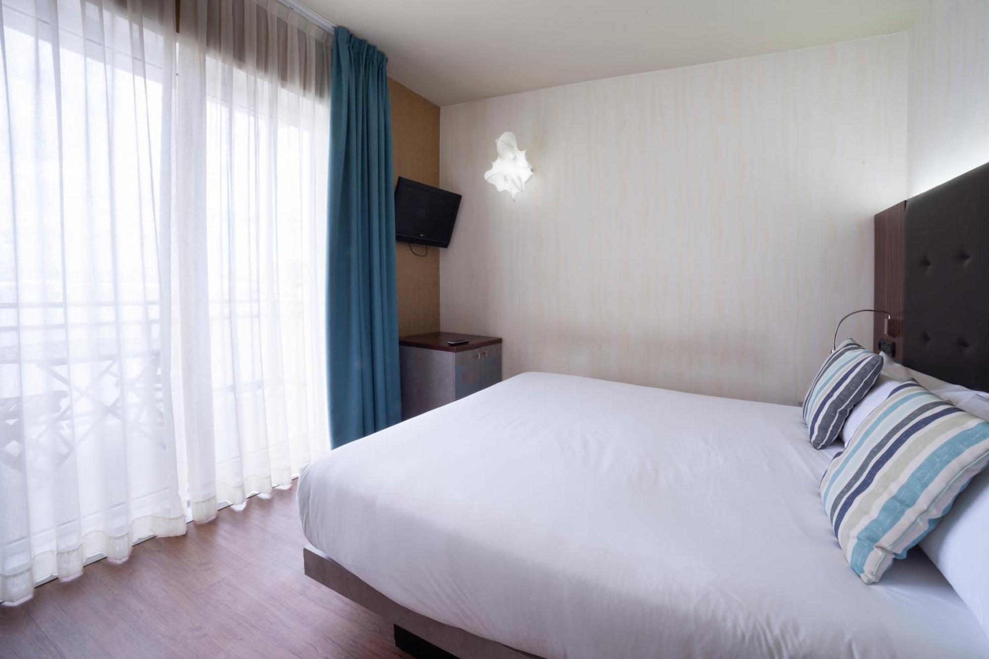 Petit Palace Tamarises Getxo Cameră foto