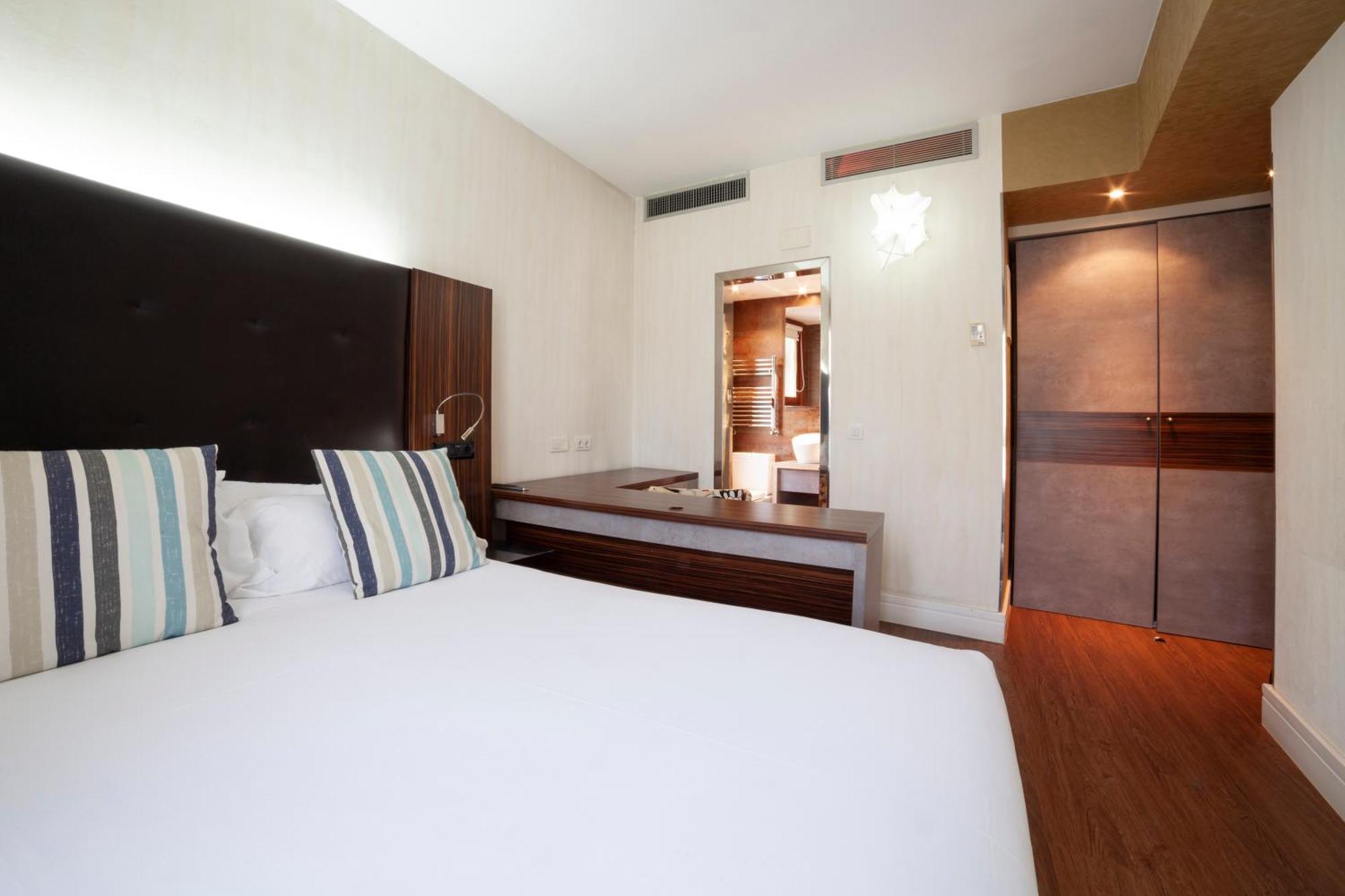 Petit Palace Tamarises Getxo Cameră foto